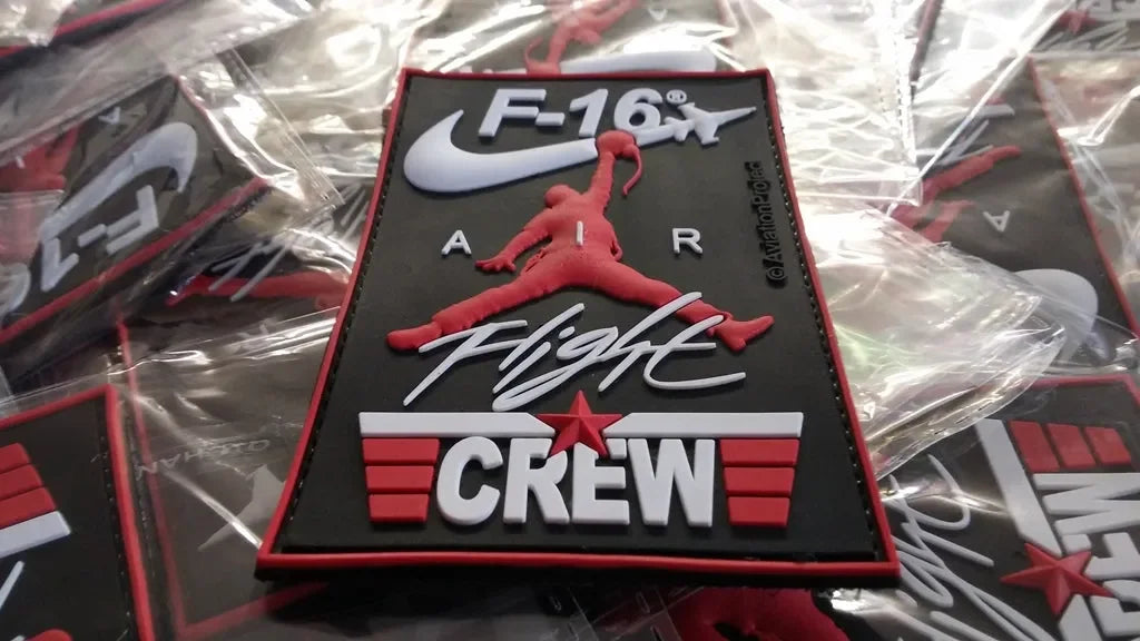 F-16 FIGHTING FALCON FLIGT CREW - 3D PVC PATCH - PVCPATCHWORLD.STORE
