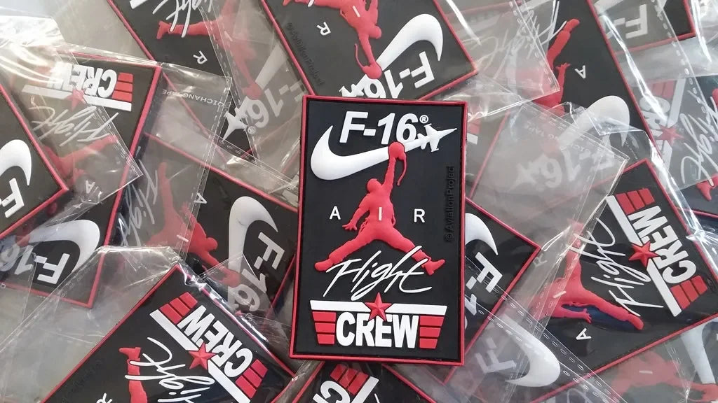 F-16 FIGHTING FALCON FLIGT CREW - 3D PVC PATCH - PVCPATCHWORLD.STORE