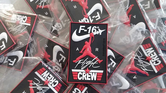 F-16 FIGHTING FALCON FLIGT CREW - 3D PVC PATCH - PVCPATCHWORLD.STORE
