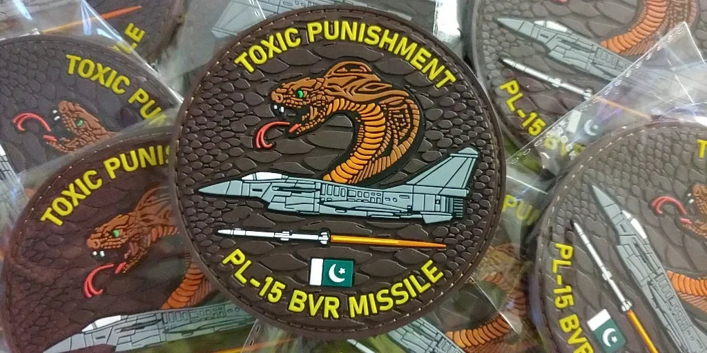 F-16 - PAKISTAN AIR FORCE - PL-15 BVR MISSILE - 2D PVC PATCH - PVCPATCHWORLD.STORE