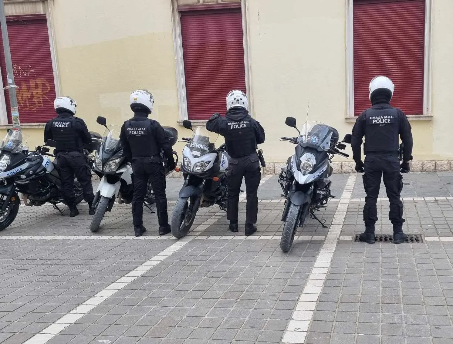 ΣΗΜΑ ΟΜΑΔΑ ΔΙ.ΑΣ - DI.AS TEAM - POLICE - WITH REFLECTIVE LOGO VEST CARRIER - PVCPATCHWORLD.STORE